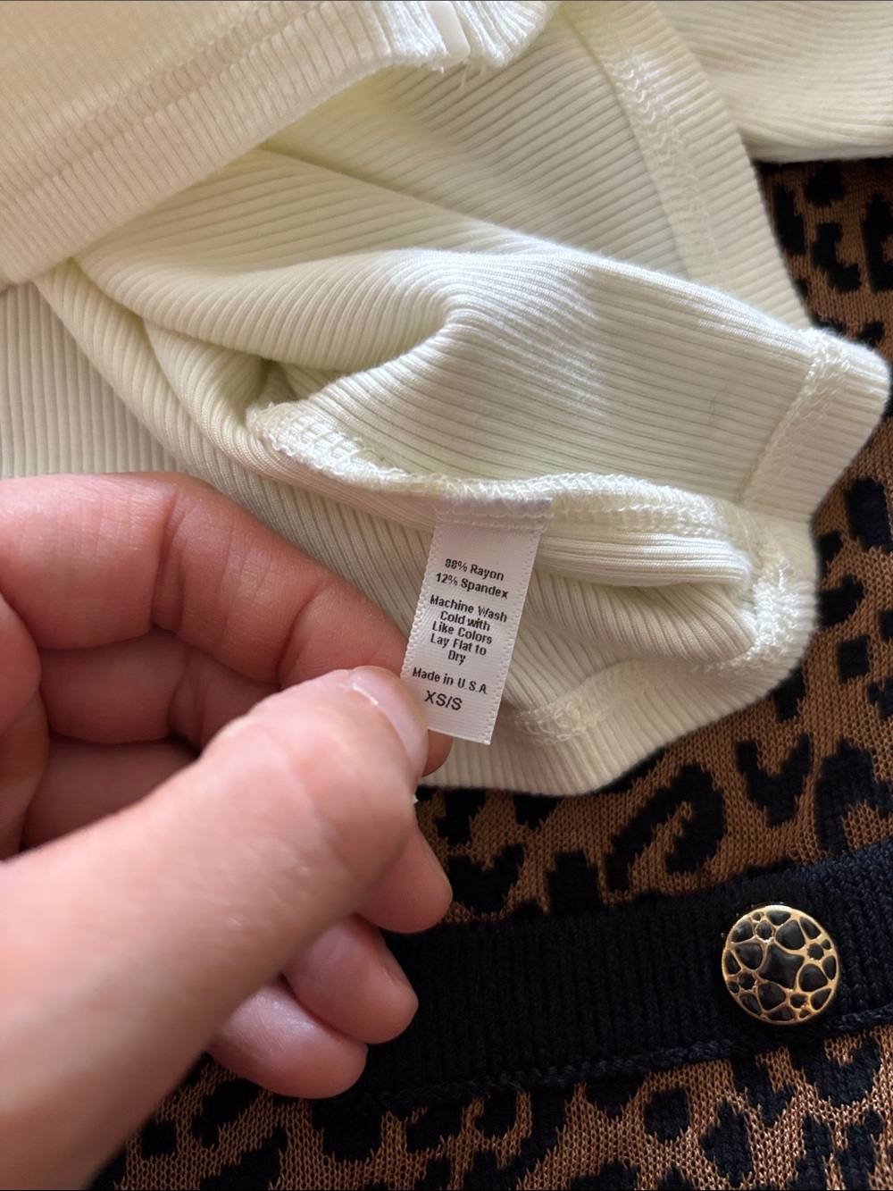 Joah Brown Crop Zip Long Sleeve in Bone Flexrib Size XS/S - Picture 5 of 7